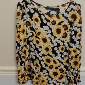 Siya women's sunflower top nwot